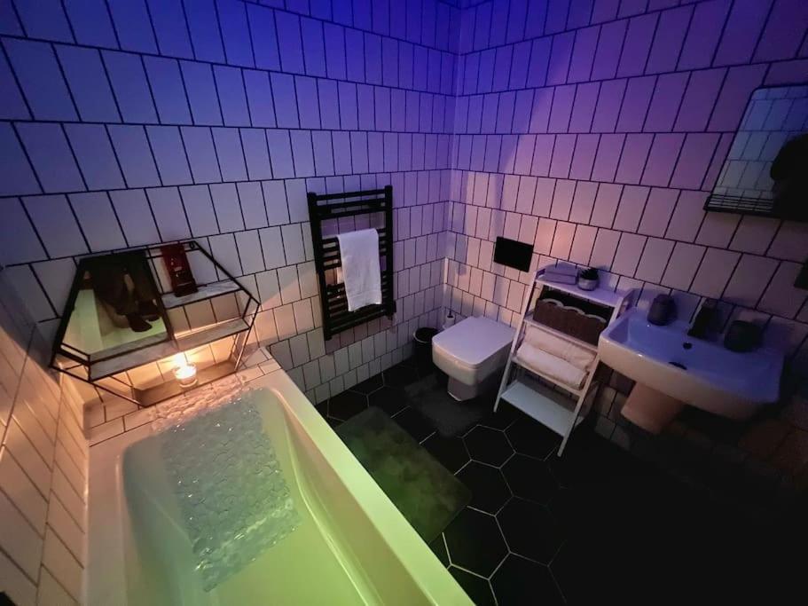Cityzenretreat - Mezzanine Apartment Sleeps 4 Sheffield City Centre Extérieur photo
