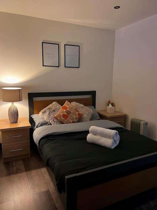 Cityzenretreat - Mezzanine Apartment Sleeps 4 Sheffield City Centre Extérieur photo
